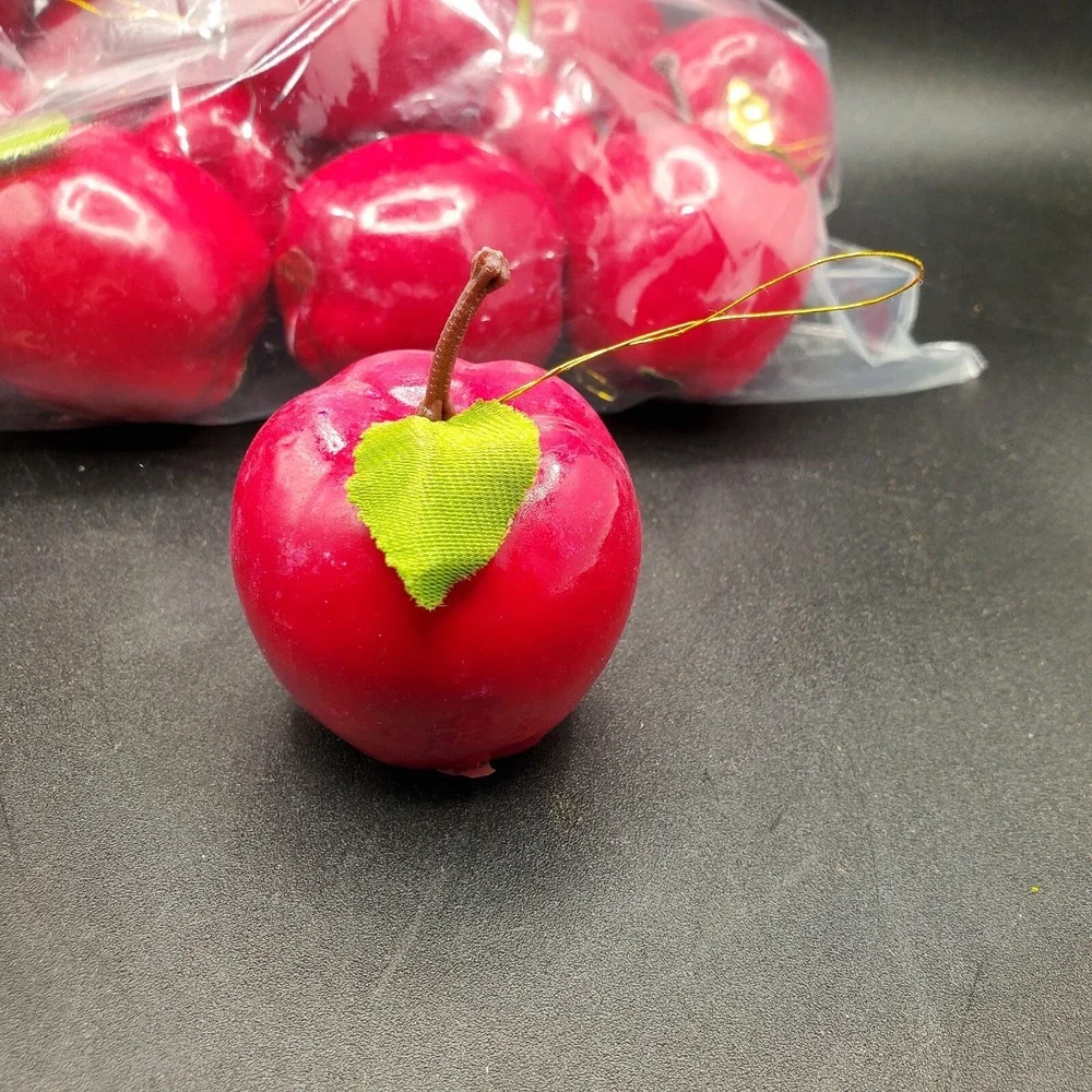 16 Vintage Apple Miniature 2.5